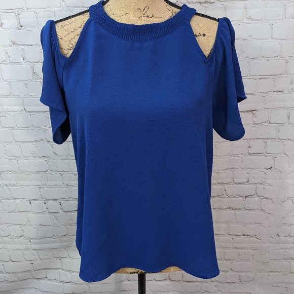 Lily White Cold Shoulder Shirt Large - Picture 1 of 5